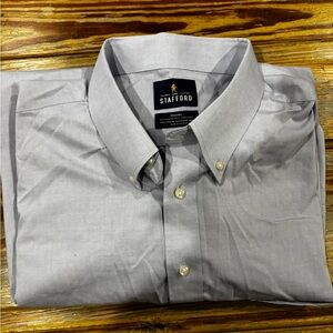 Stafford Light Gray Men's Dress Shirt